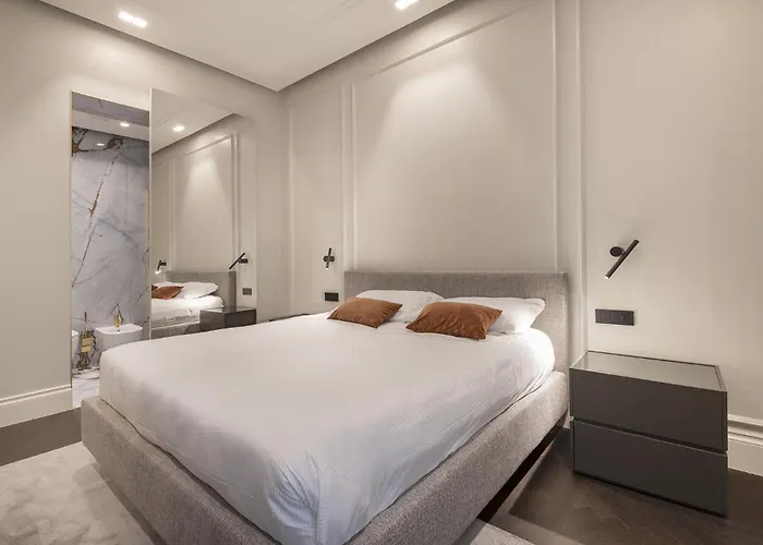 Golden House Vatican - Regolo 4* Roma